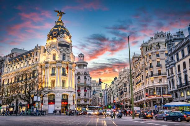 Appartamento Centrico Y Tranquilo Madrid Esterno foto
